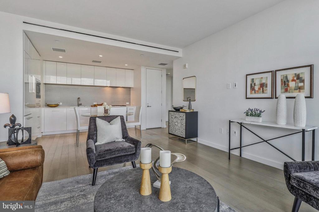 1111 24TH STREET NW Unit: PH107