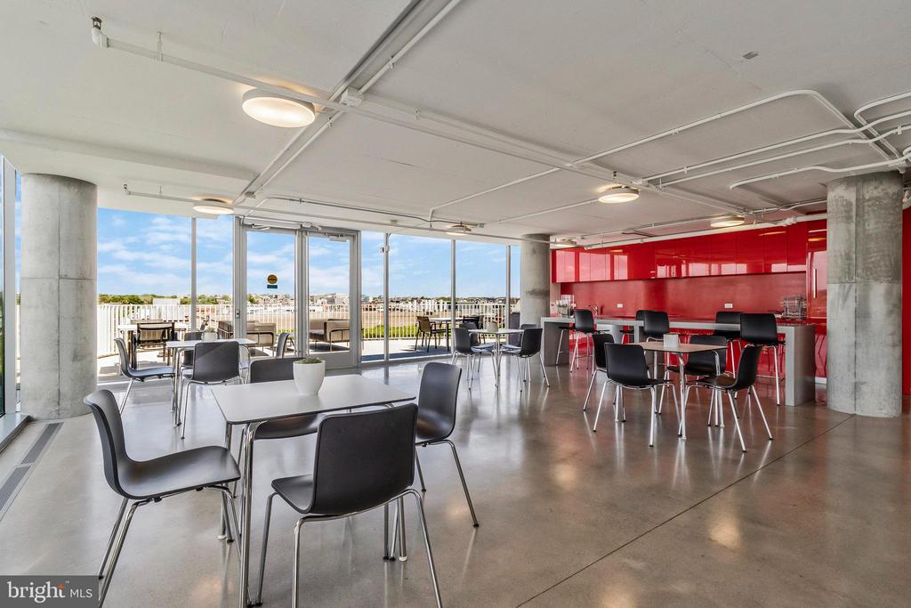 1111 24TH STREET NW Unit: PH107