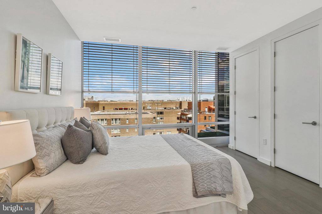 1111 24TH STREET NW Unit: PH107