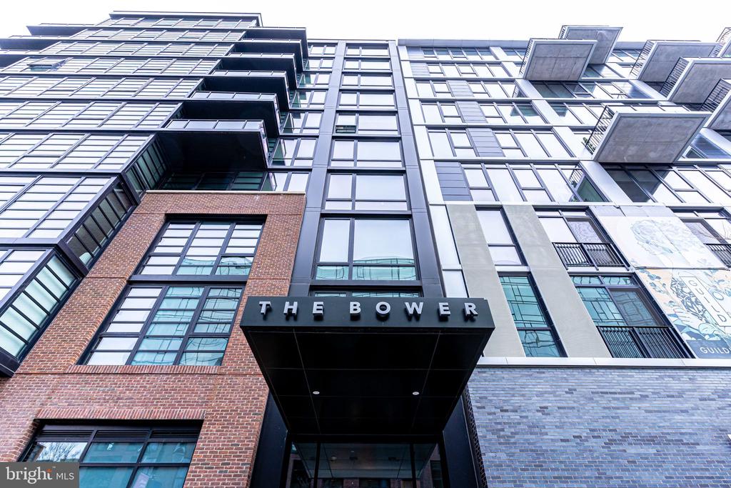 1300 4TH STREET SE Unit: 705