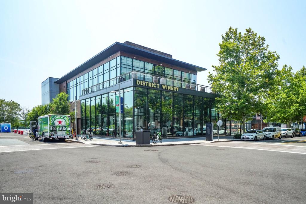 1300 4TH STREET SE Unit: 705