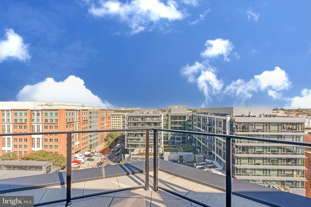 1300 4TH STREET SE Unit: 705
