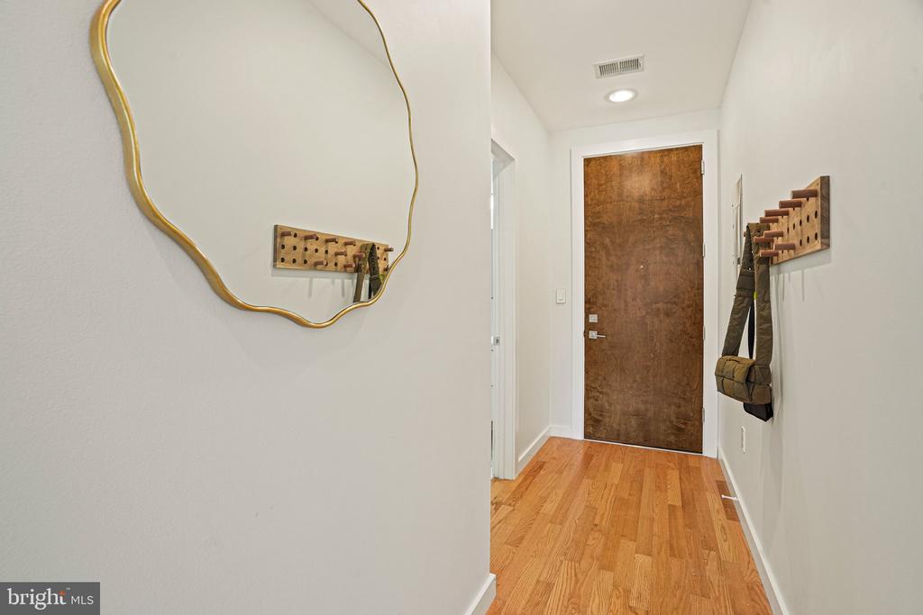 435 R STREET NW Unit: 301WASHINGTON
