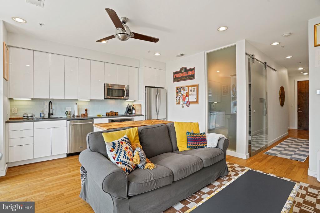 435 R STREET NW Unit: 301WASHINGTON