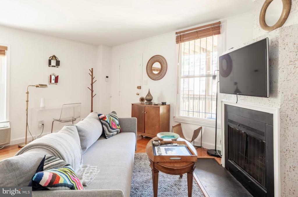 2119 N STREET NW Unit: 4