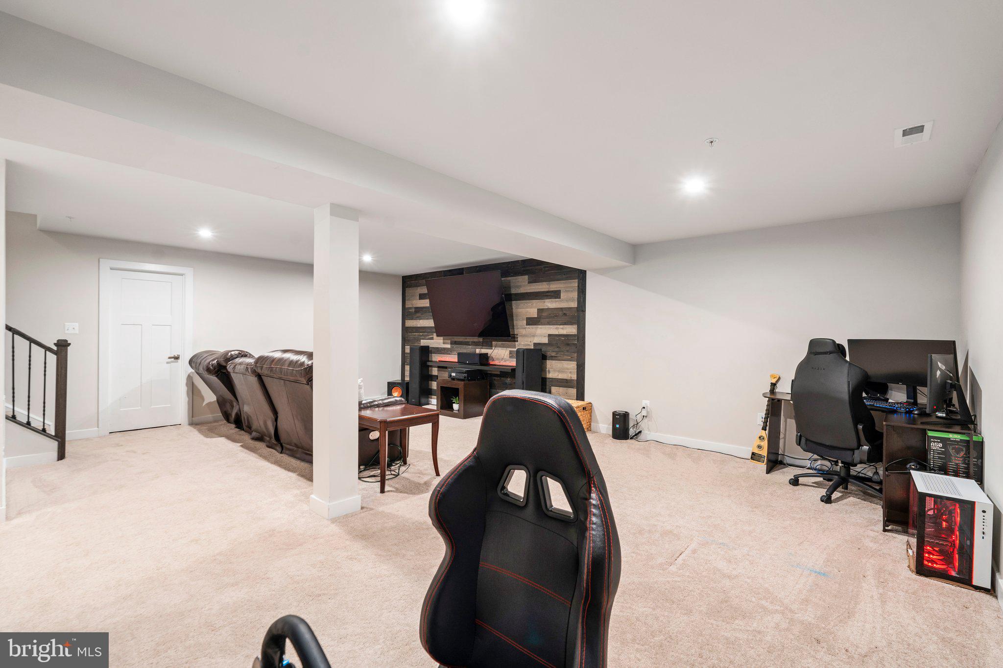 1432 SERVICE BERRY WAY
