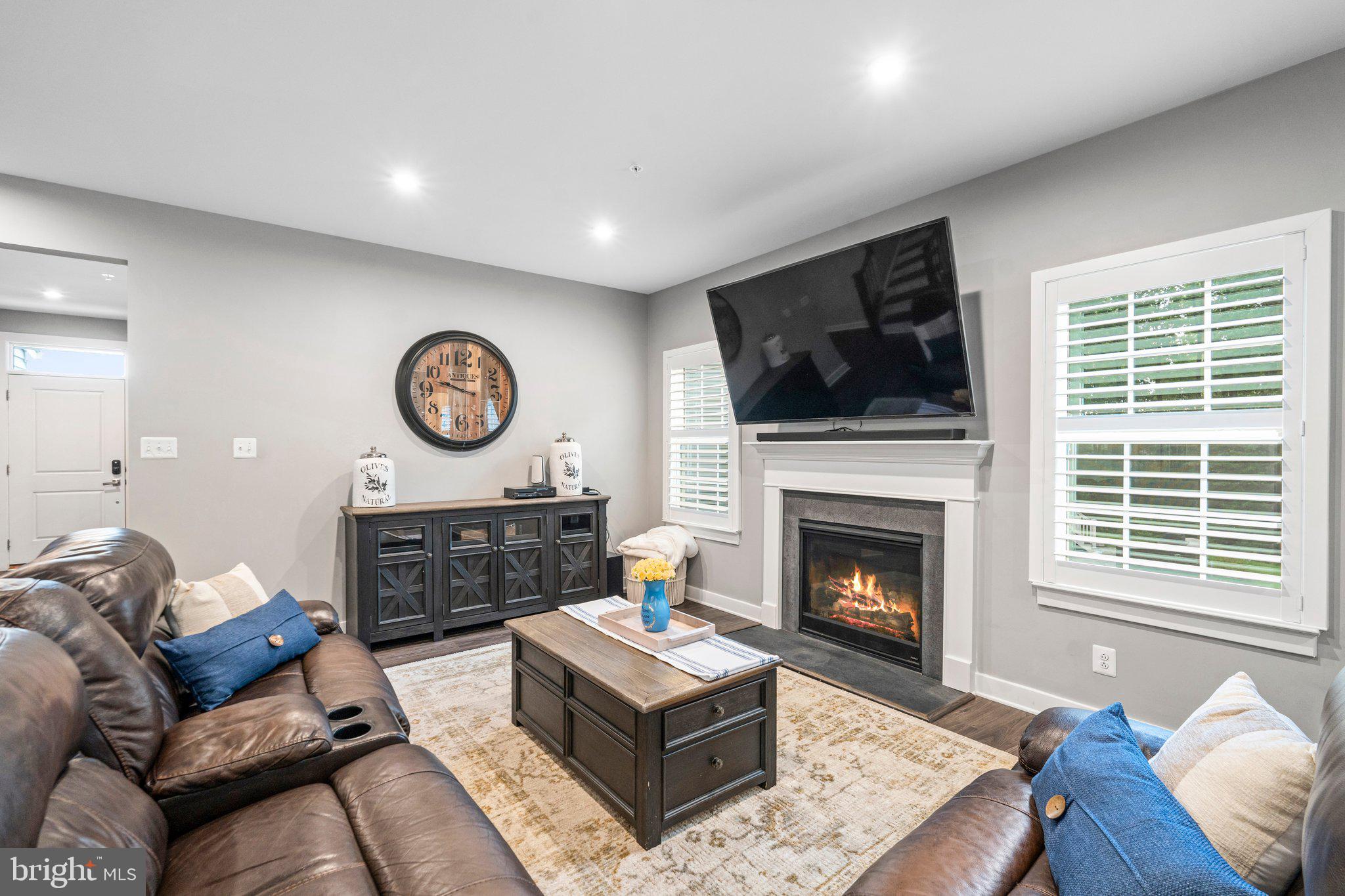 1432 SERVICE BERRY WAY