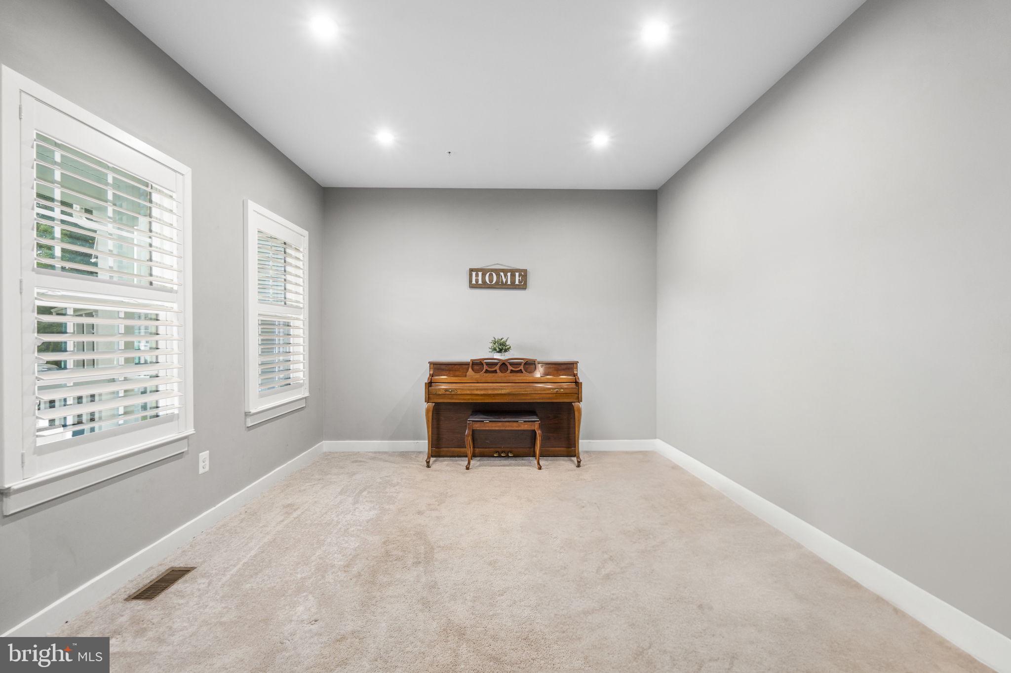 1432 SERVICE BERRY WAY