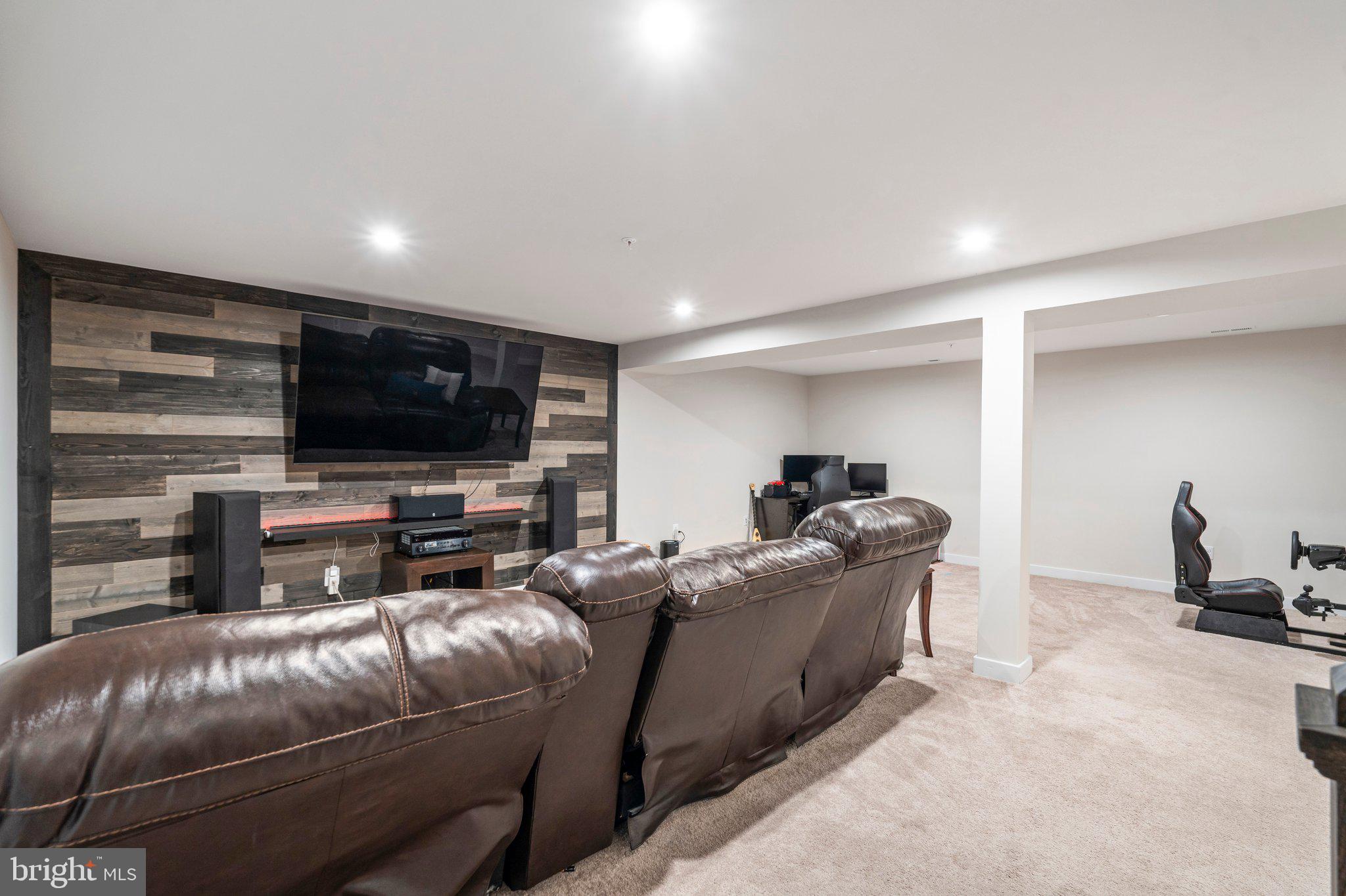 1432 SERVICE BERRY WAY