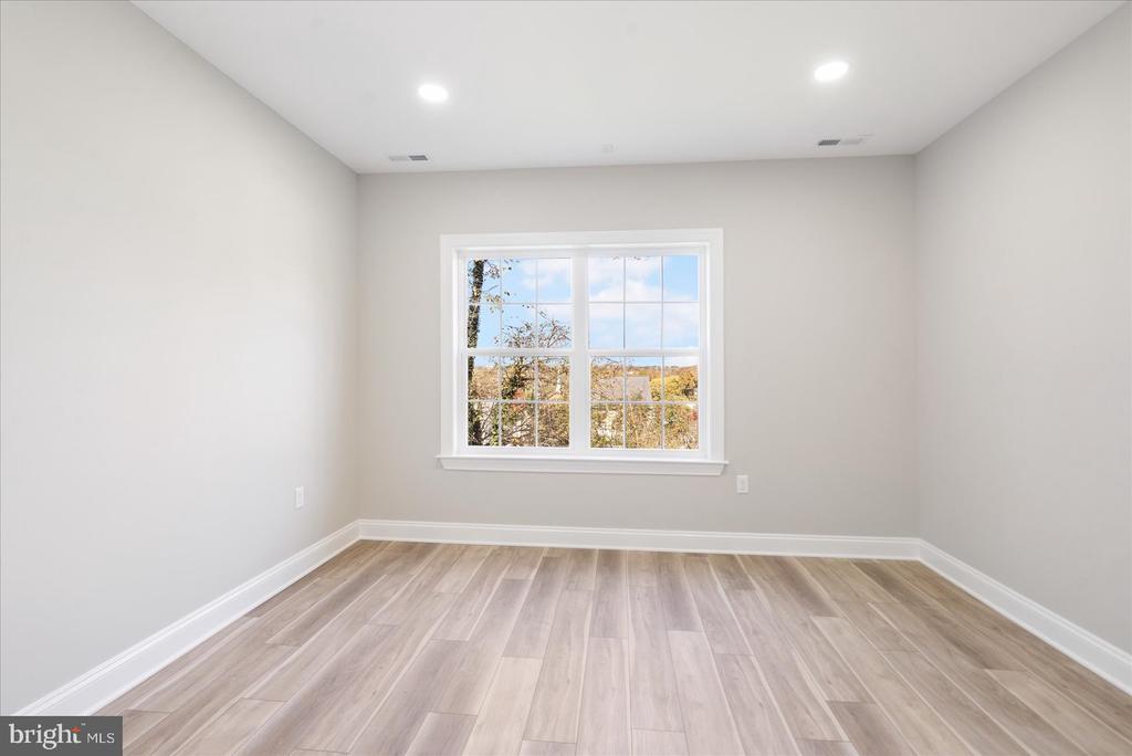 222 Elizabeth Ave