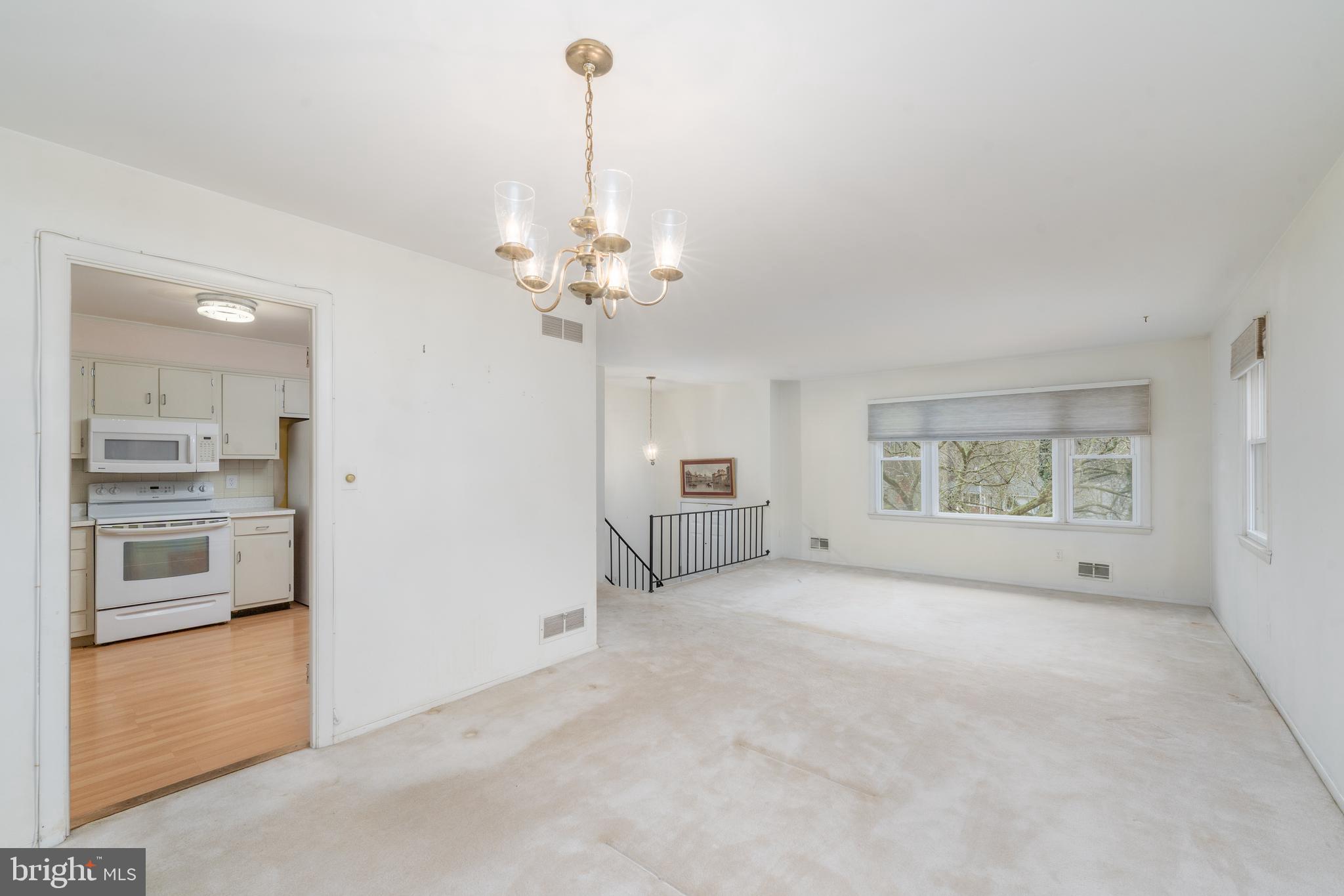 1419 MARINER DRIVE