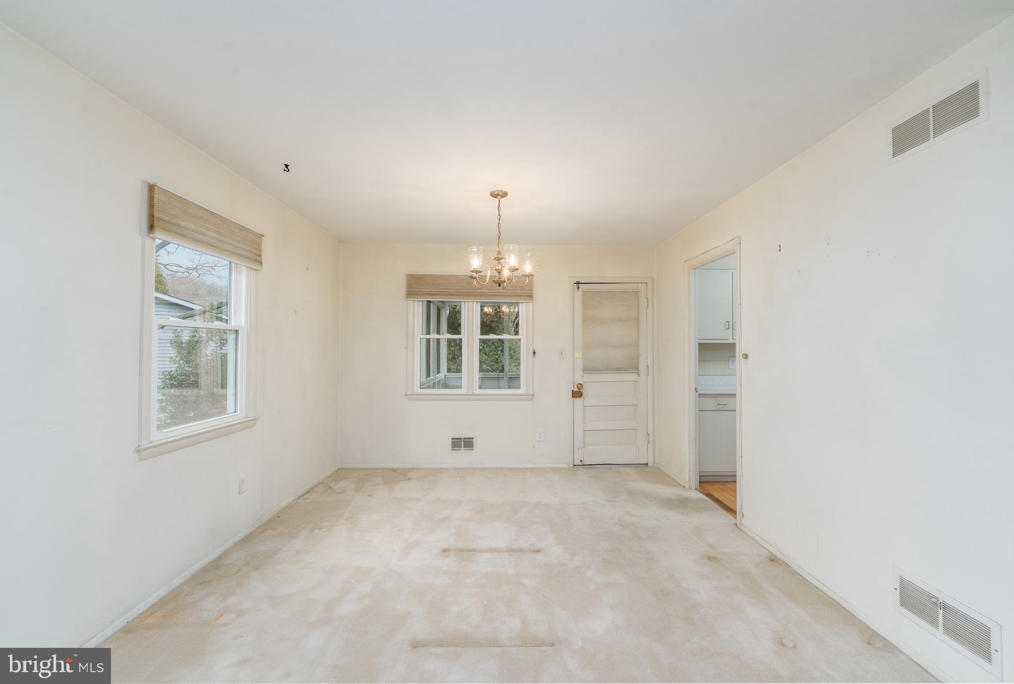 1419 MARINER DRIVE