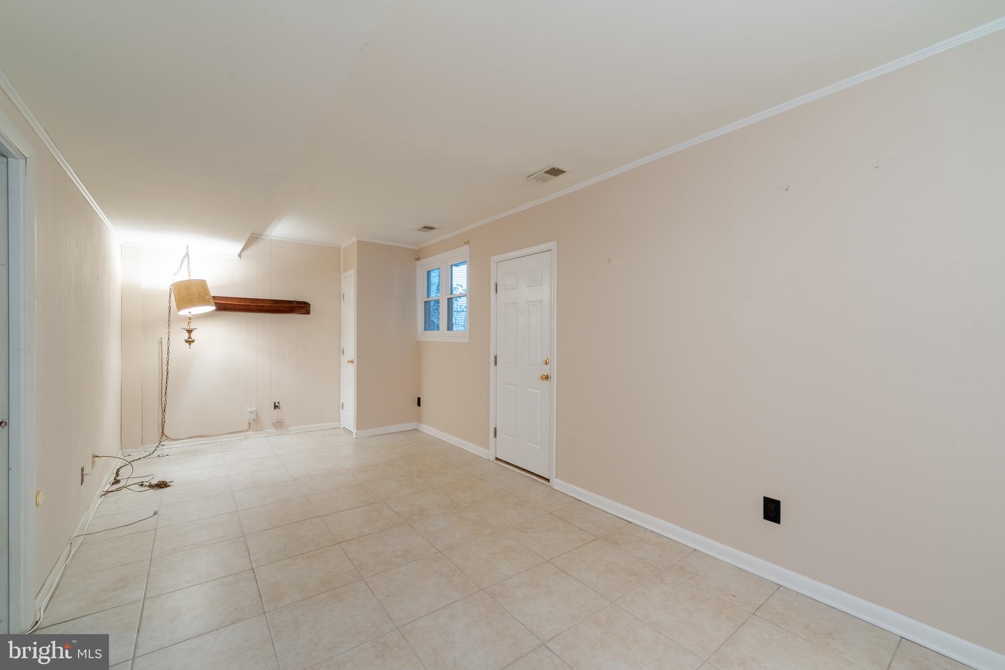 1419 MARINER DRIVE