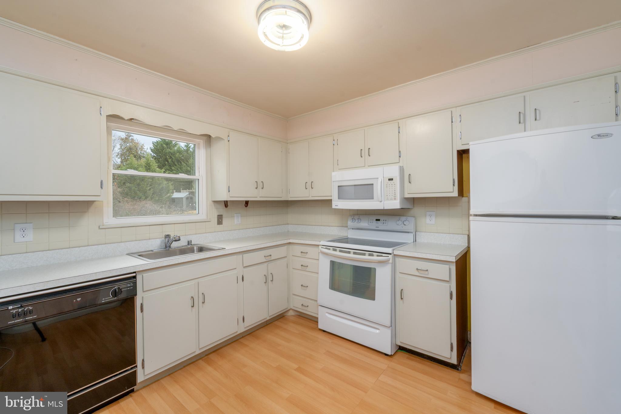 1419 MARINER DRIVE