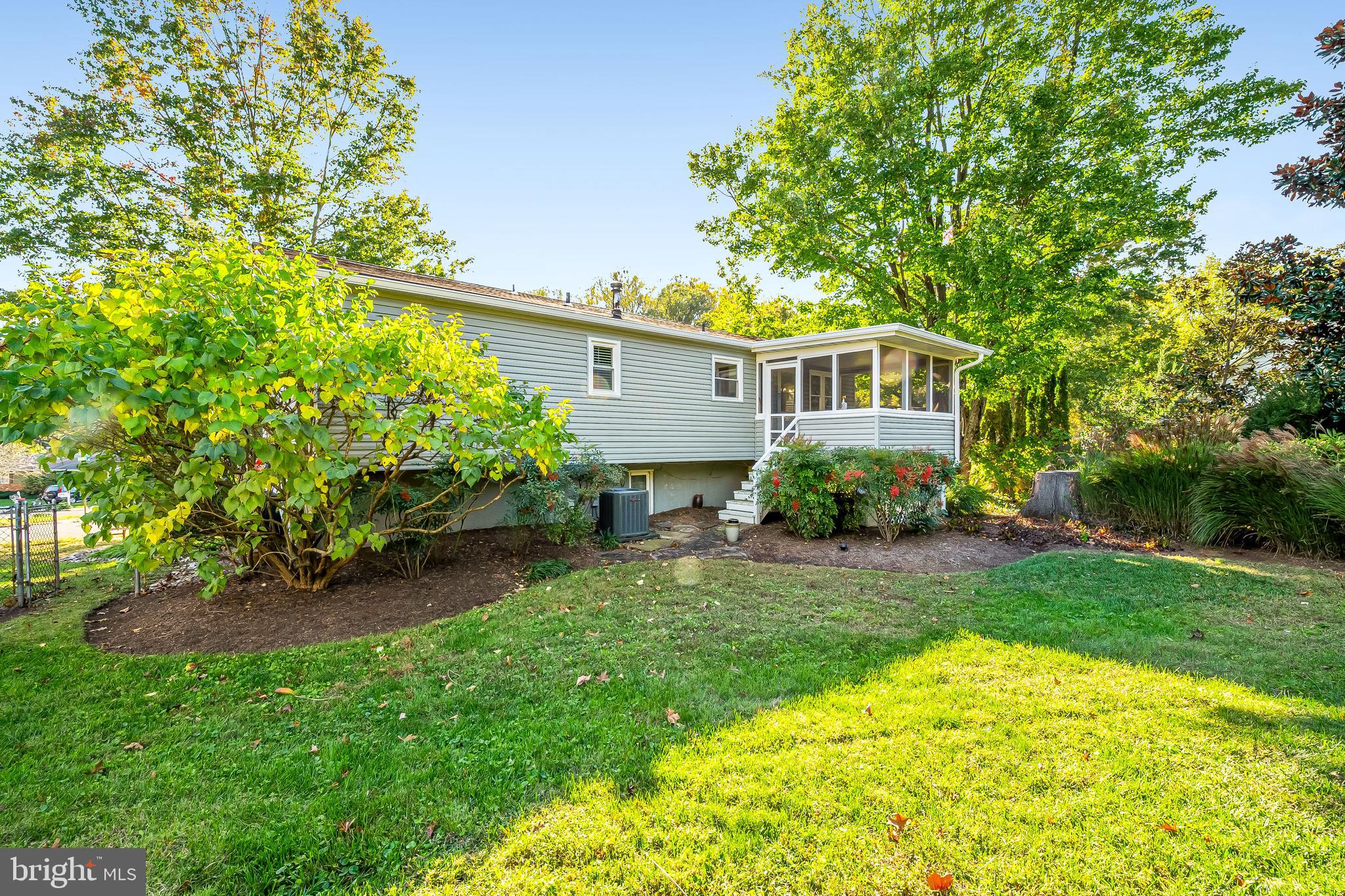 1419 MARINER DRIVE