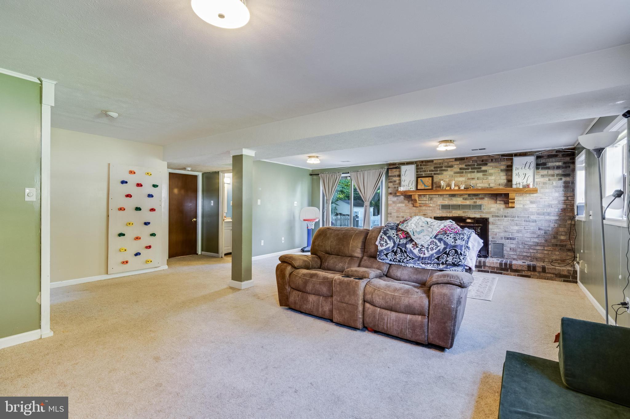 533 Clarks Run Rd