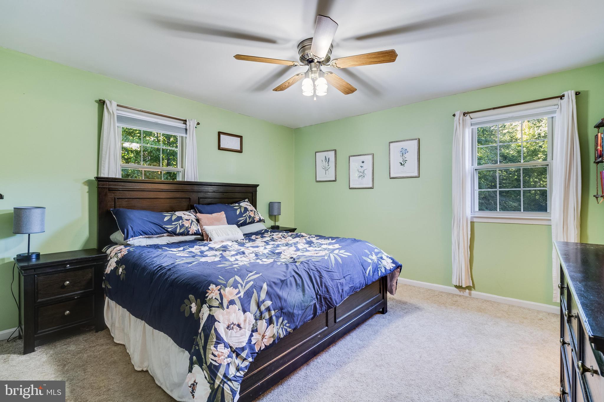 533 Clarks Run Rd