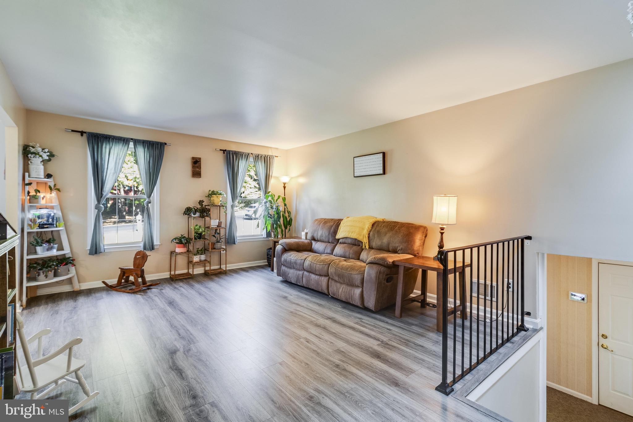 533 Clarks Run Rd