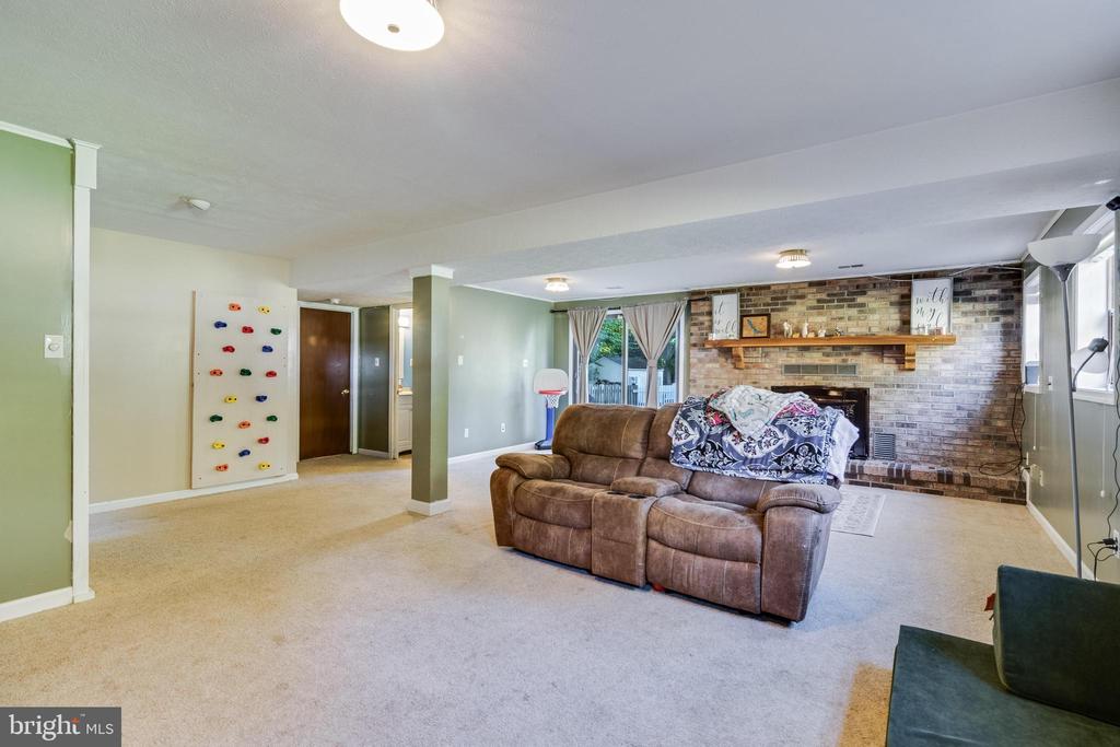 533 Clarks Run Rd