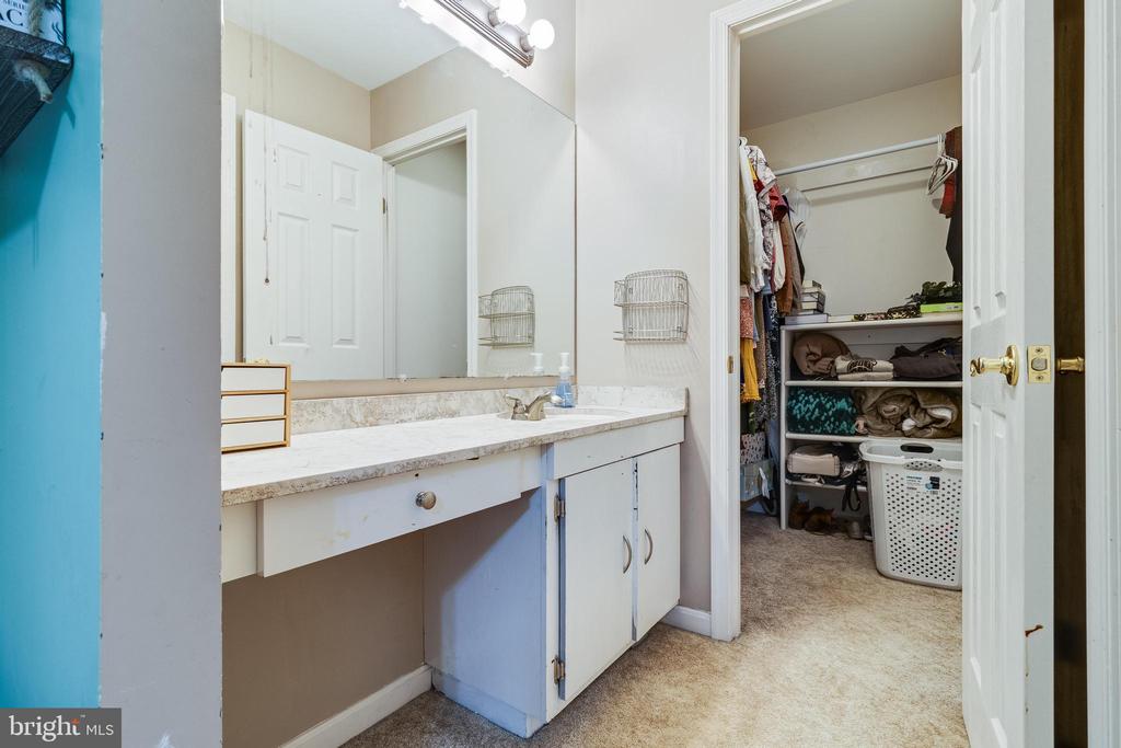 533 Clarks Run Rd