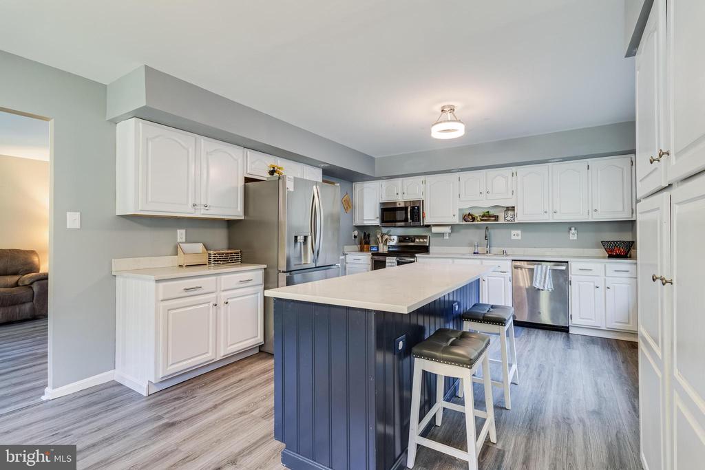 533 Clarks Run Rd