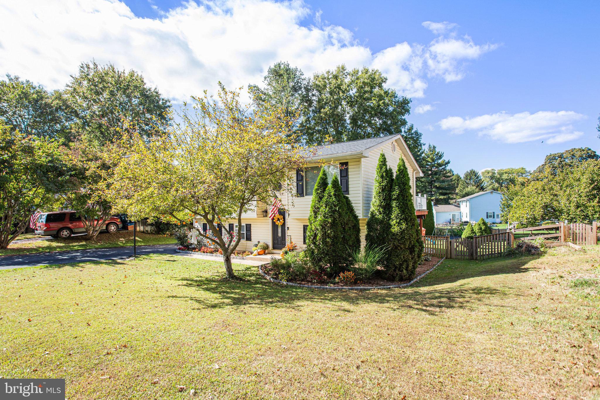 1712 GEMINI DRIVE