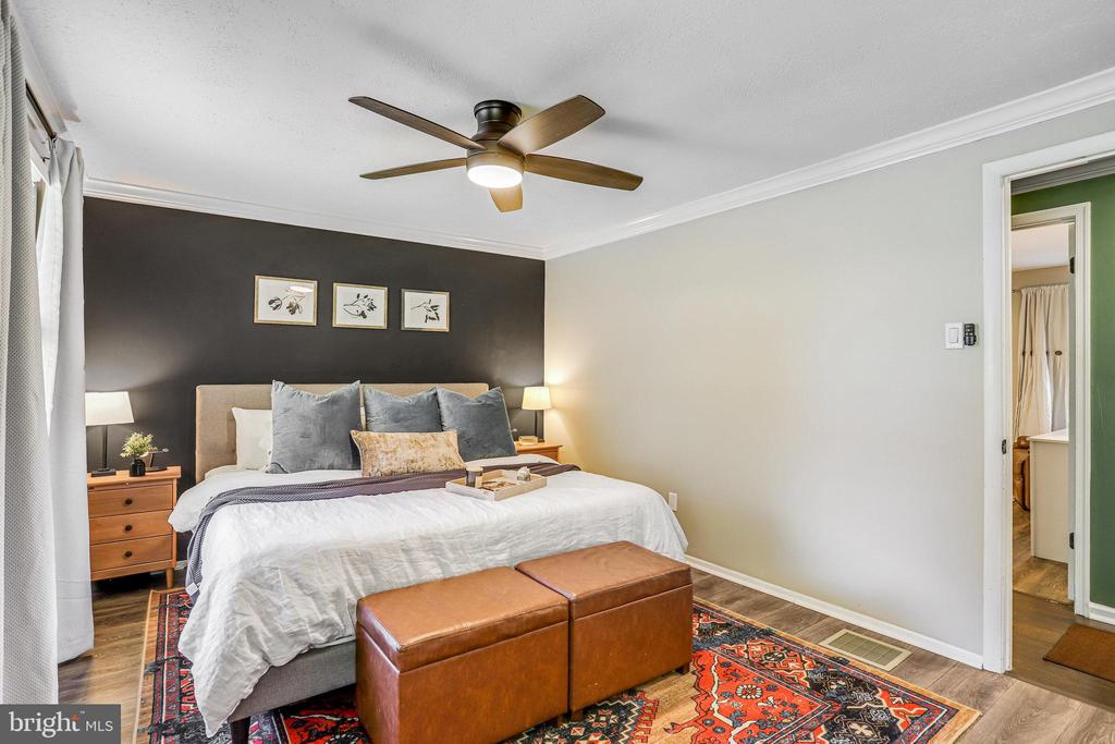 1712 GEMINI DRIVE