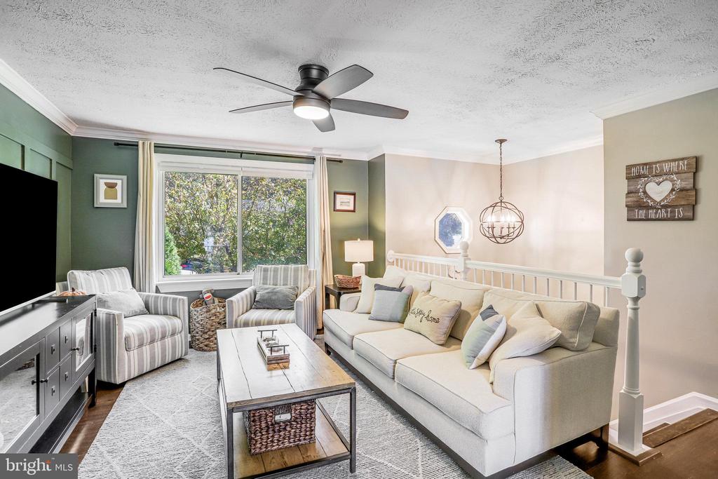 1712 GEMINI DRIVE