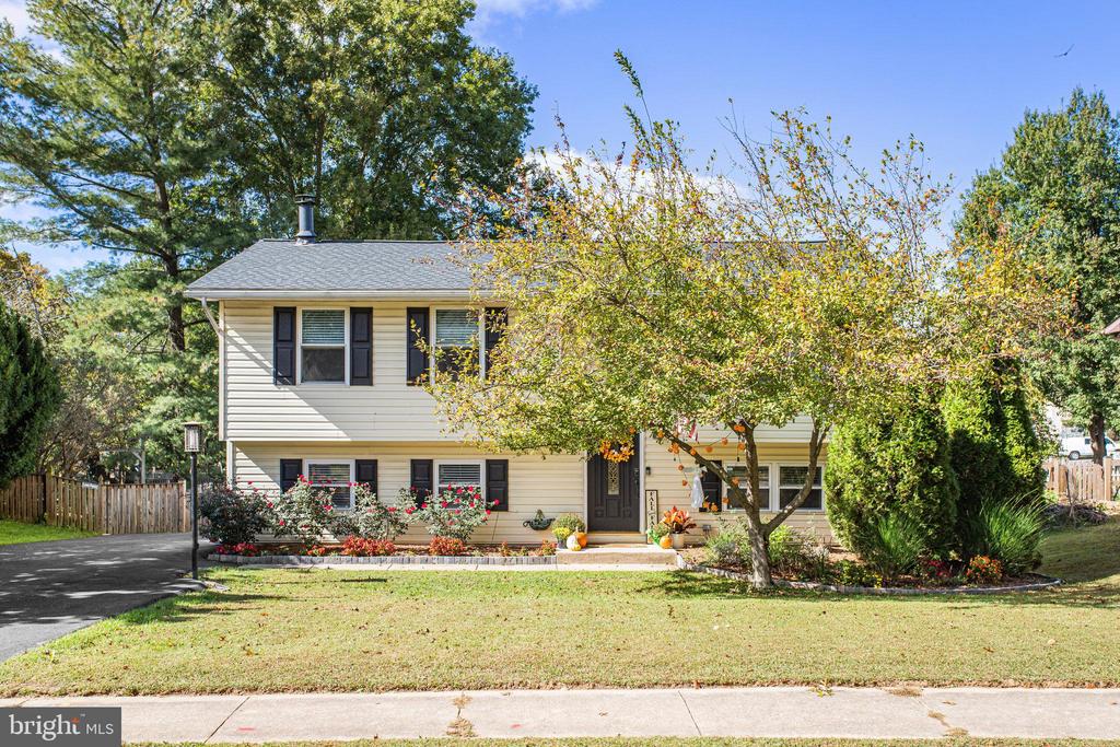 1712 GEMINI DRIVE