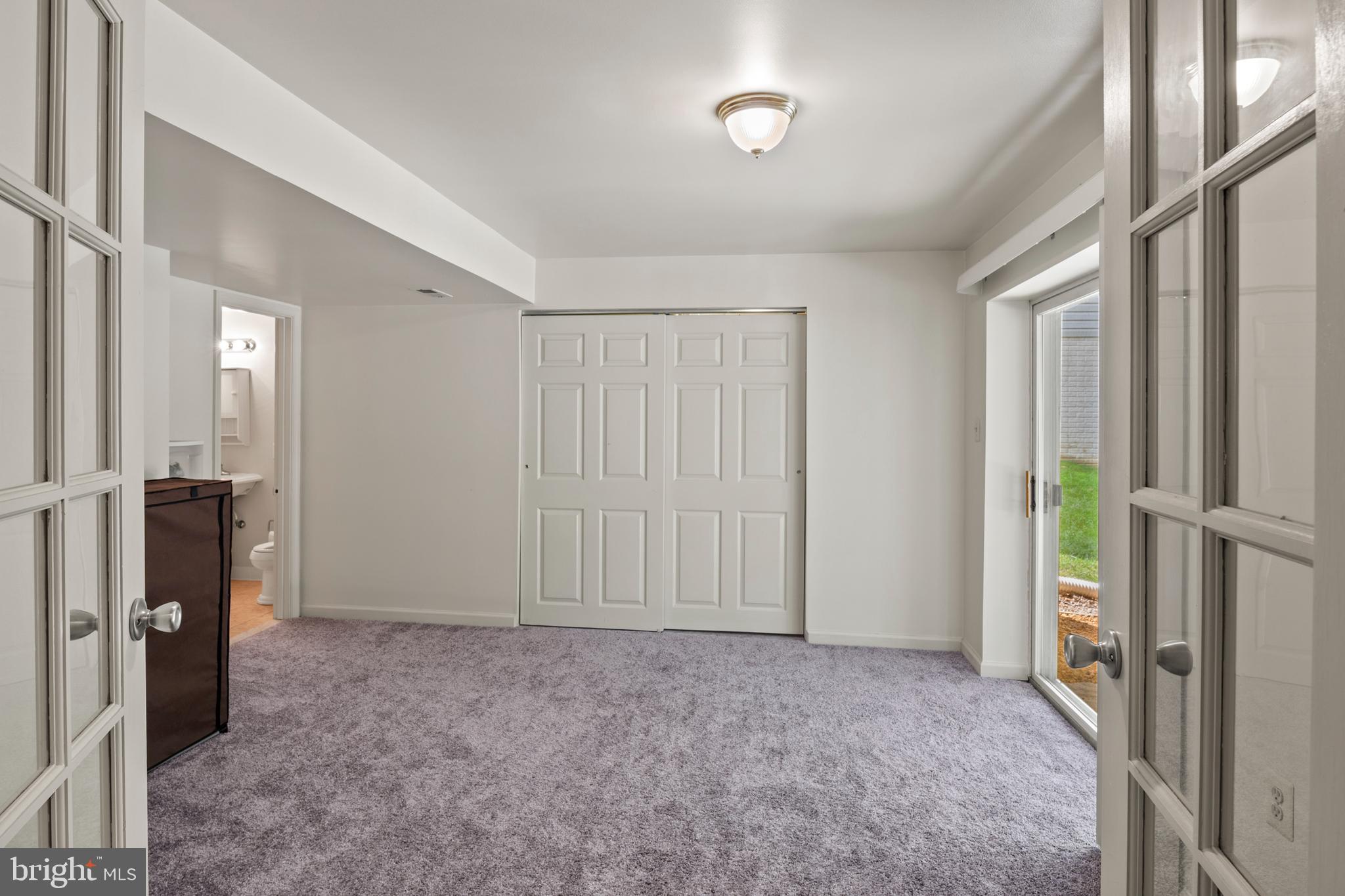 9410 Jackson Ct