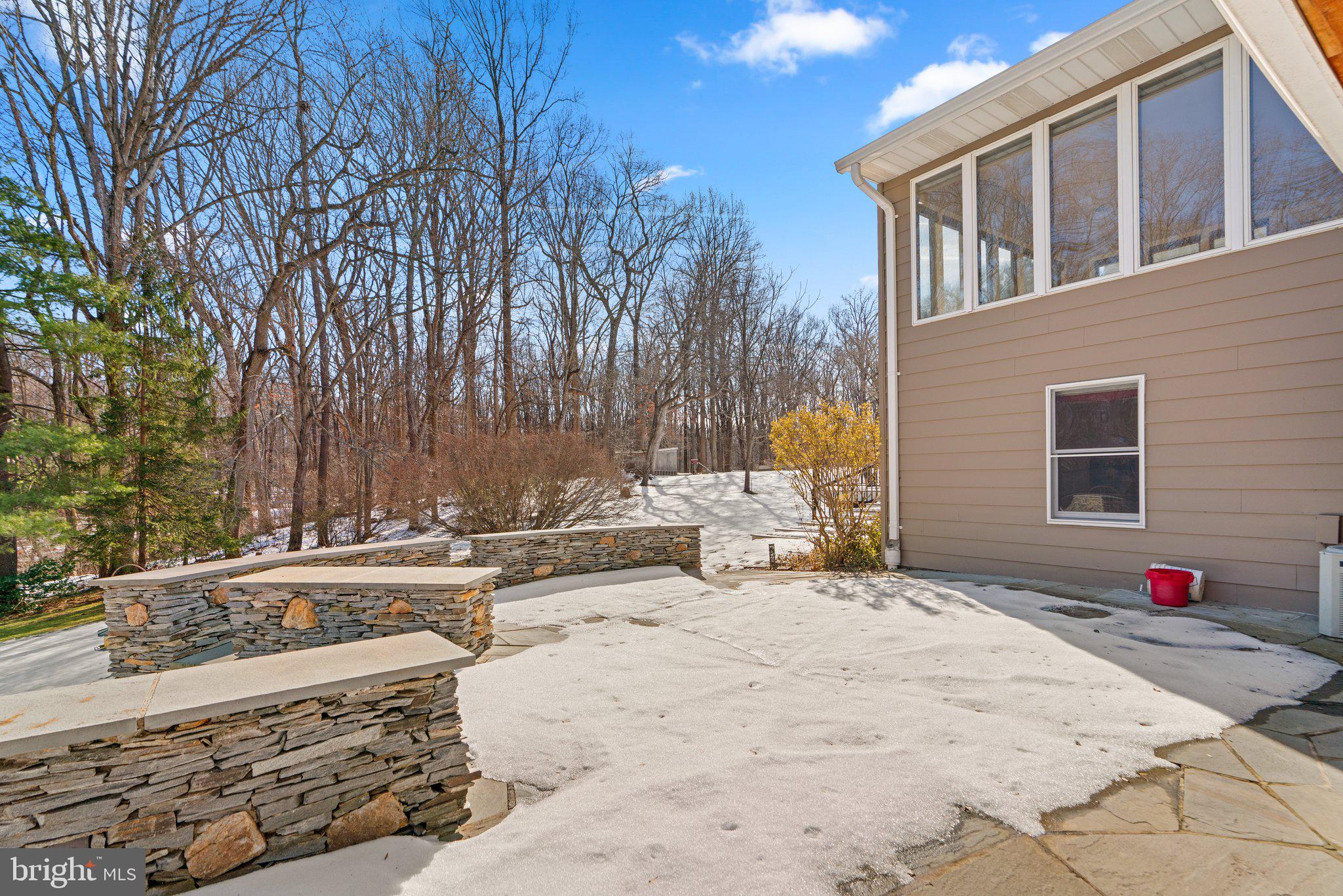 4921 GREEN BRIDGE RD