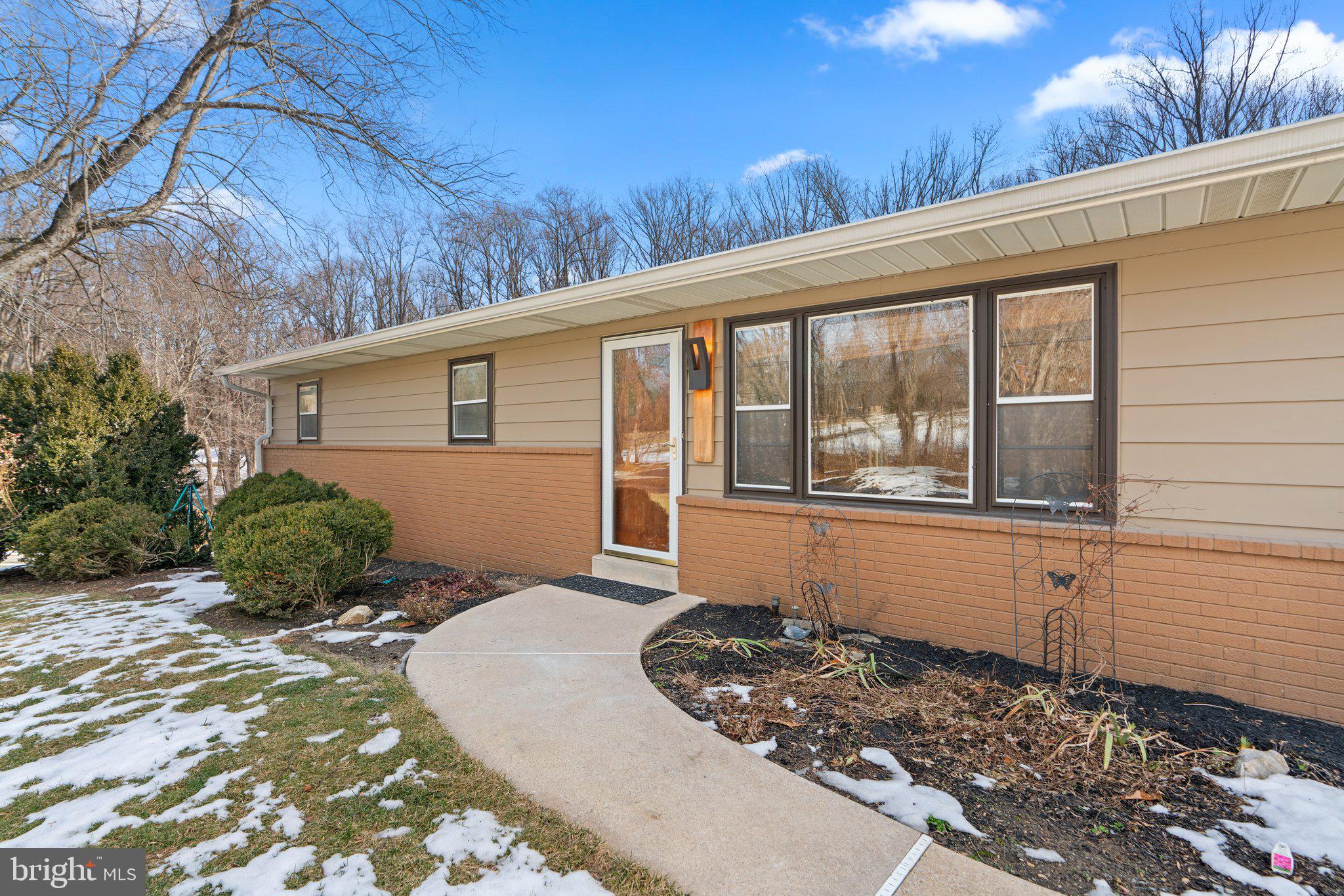 4921 GREEN BRIDGE RD