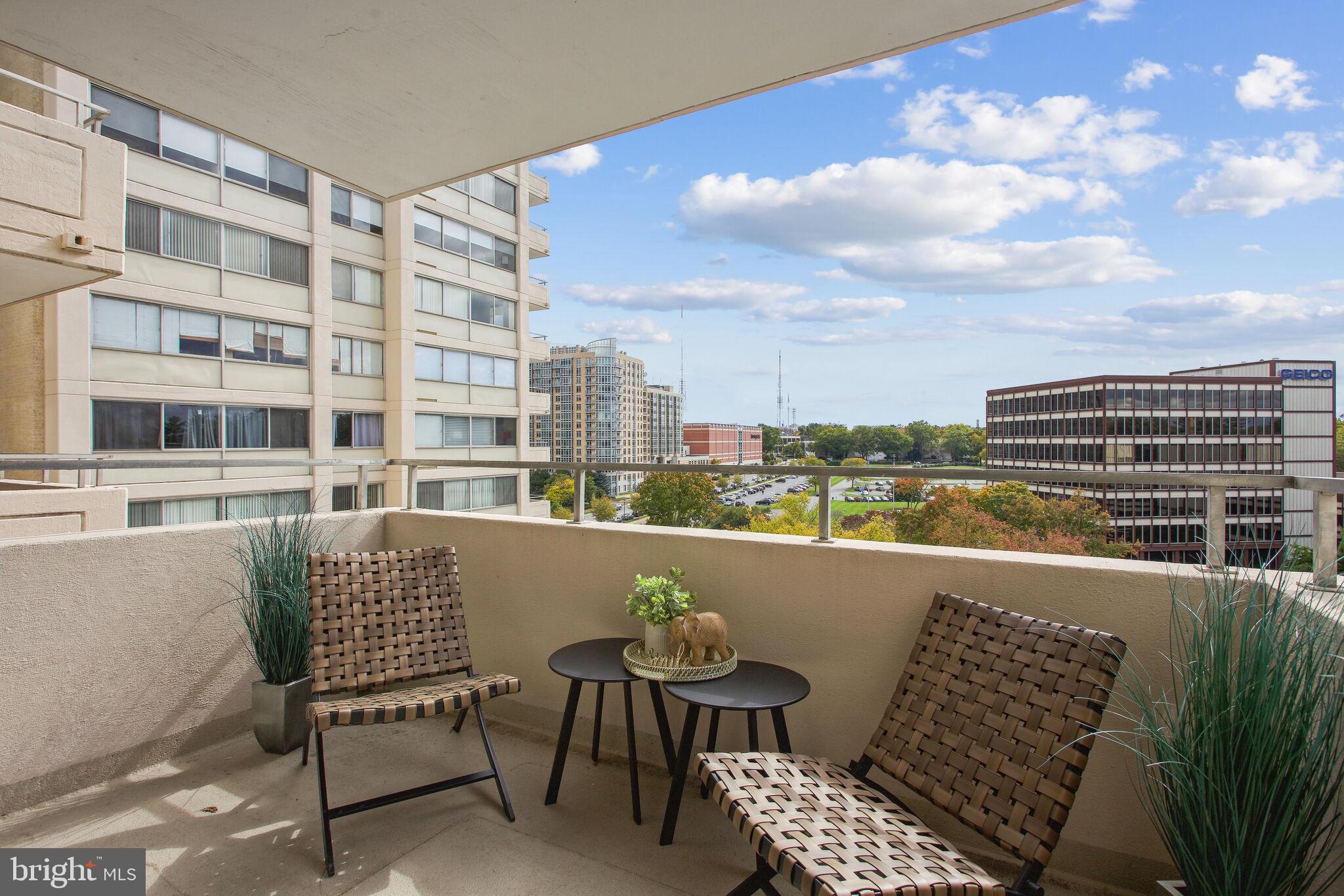 4515 Willard Avenue Unit: 1108S