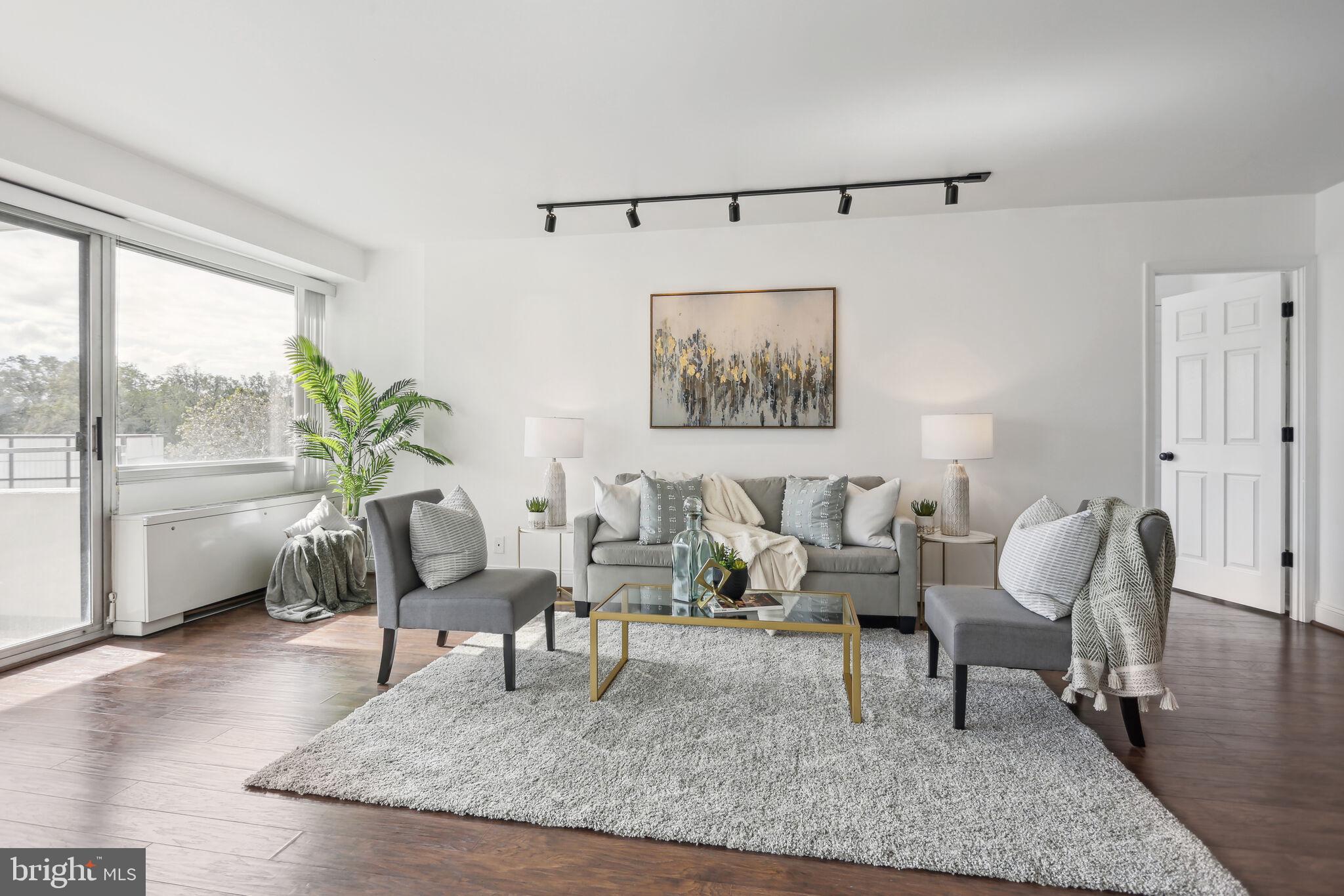 4515 Willard Avenue Unit: 1108S