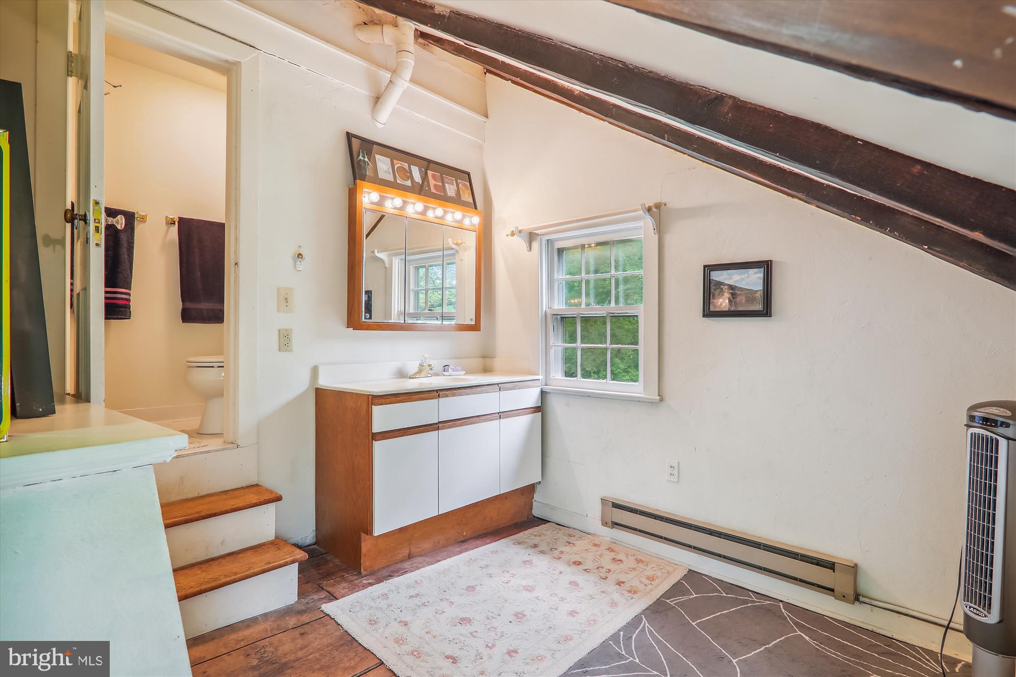 1820 Tucker Lane