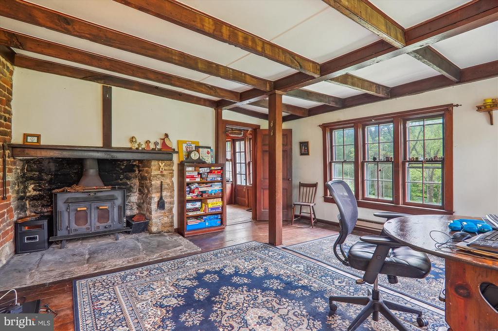 1820 Tucker Lane