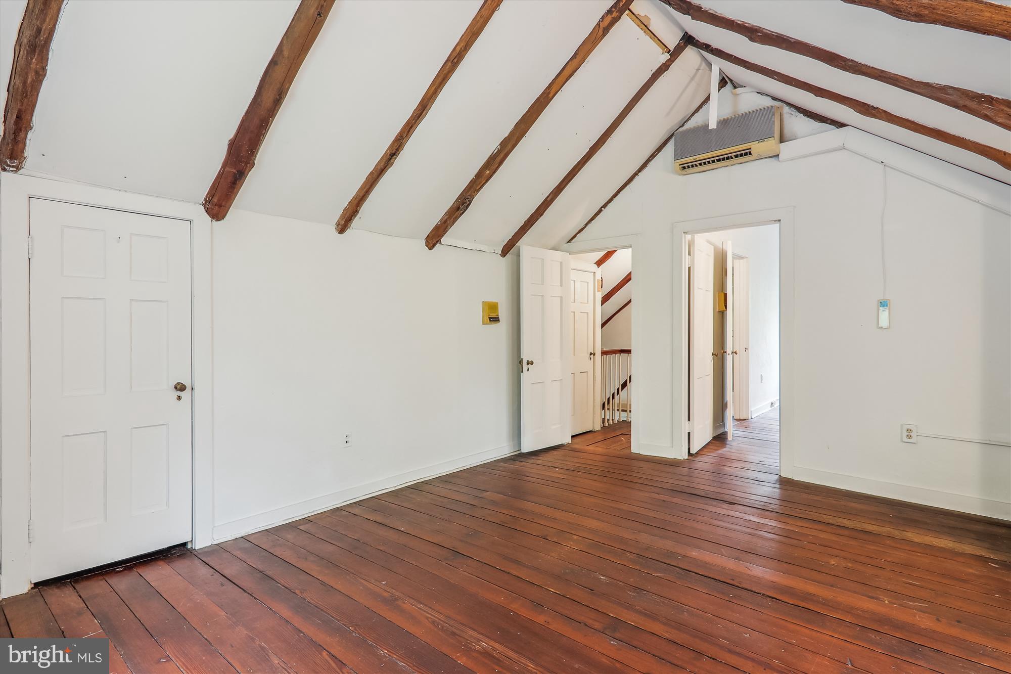 1820 Tucker Lane