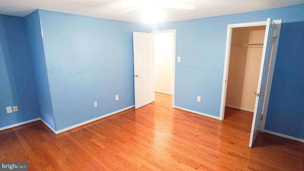 15350 PEACH ORCHARD RD