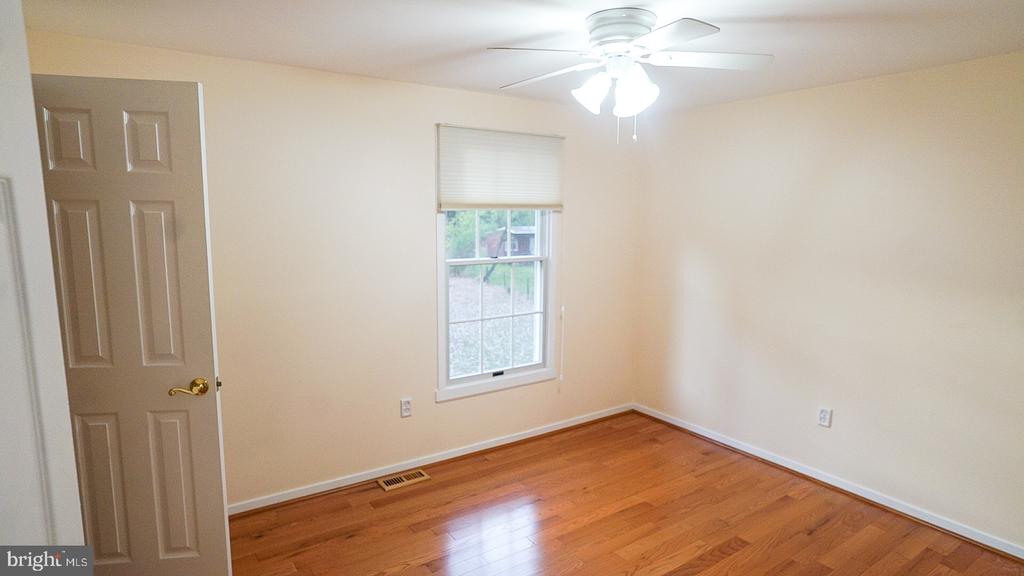 15350 PEACH ORCHARD RD
