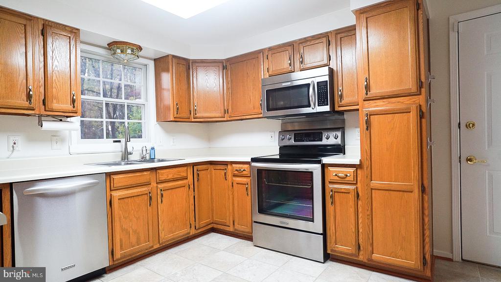 15350 PEACH ORCHARD RD