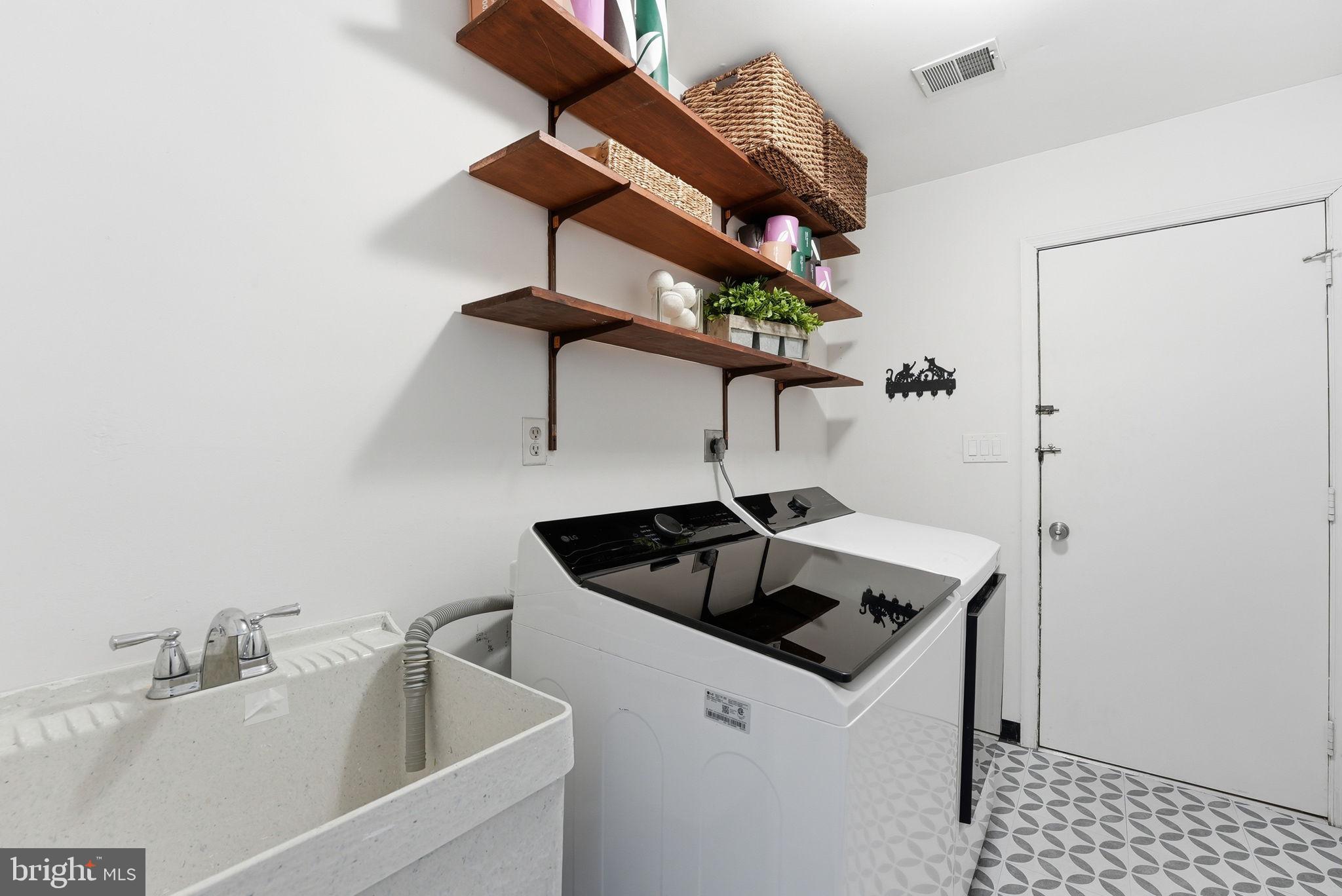 16905 BRIARDALE ROAD