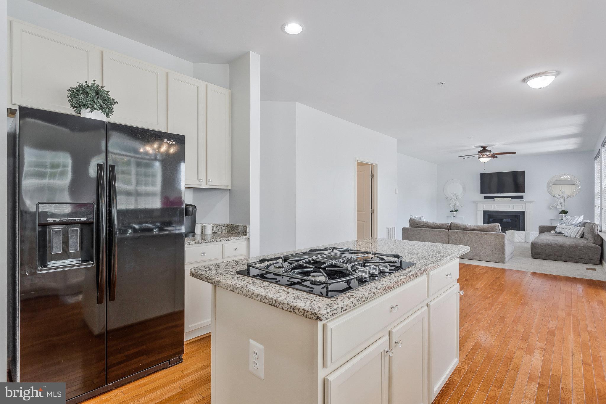 7045 SAND CHERRY WAY