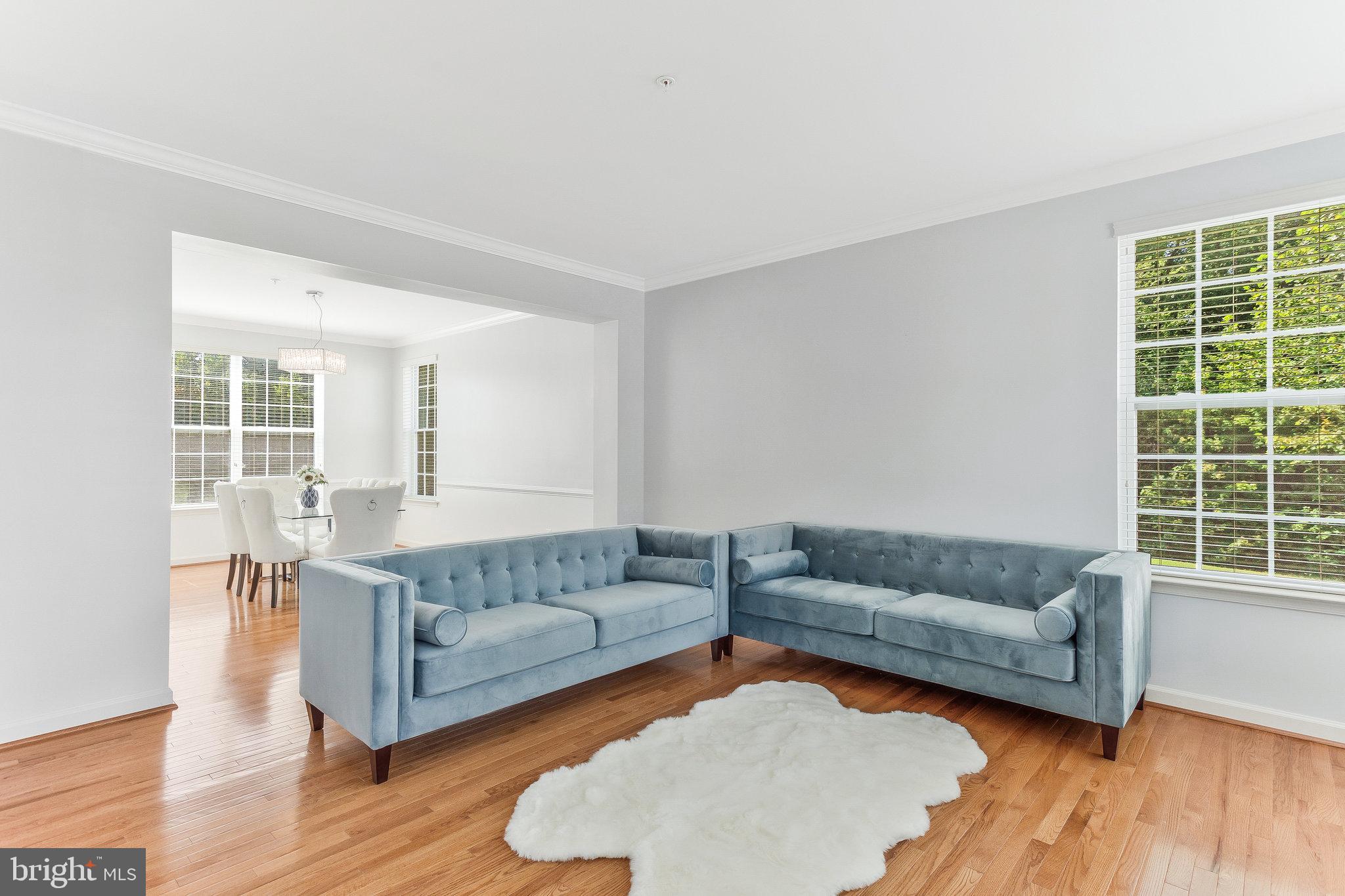 7045 SAND CHERRY WAY