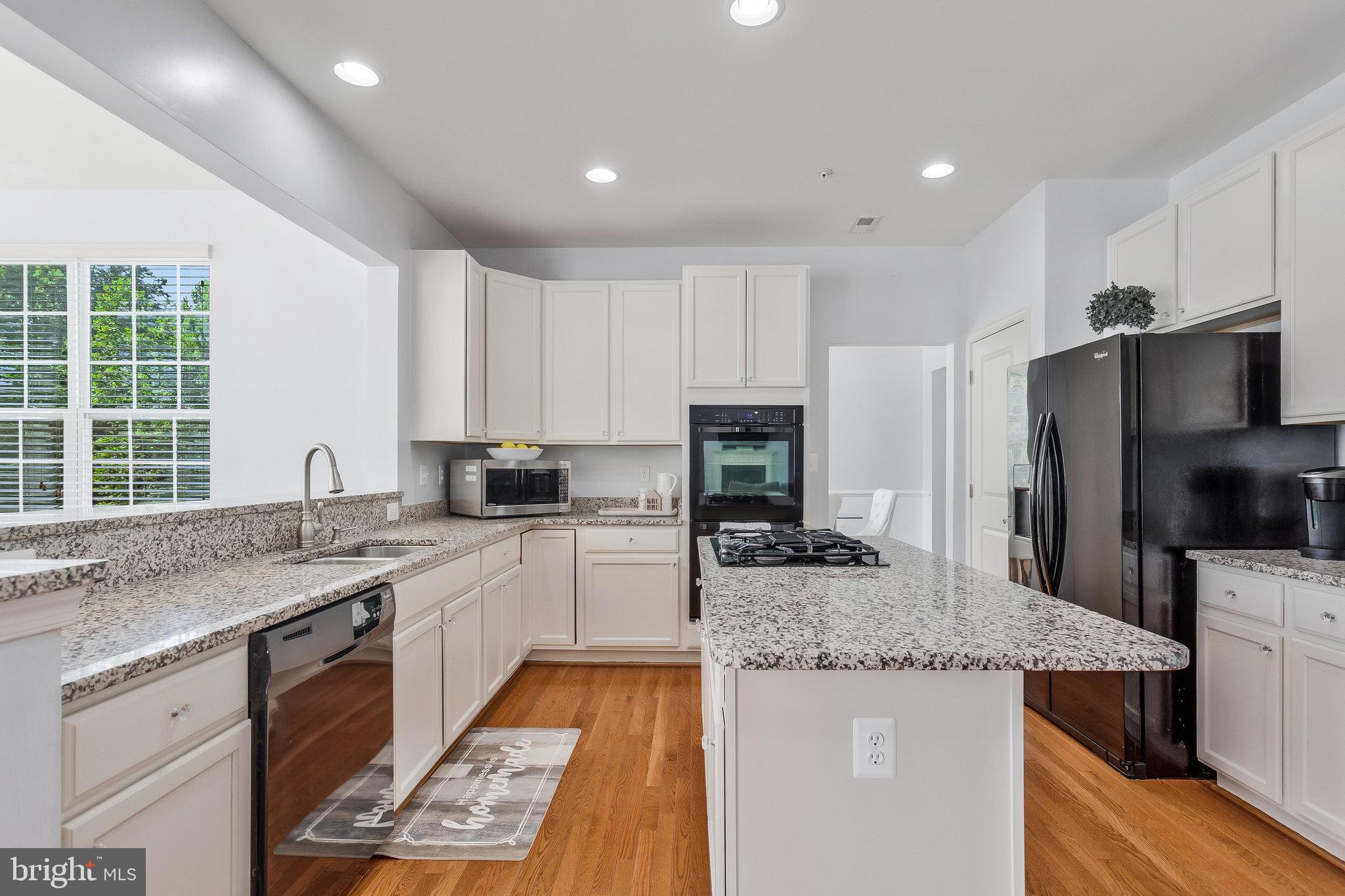 7045 SAND CHERRY WAY