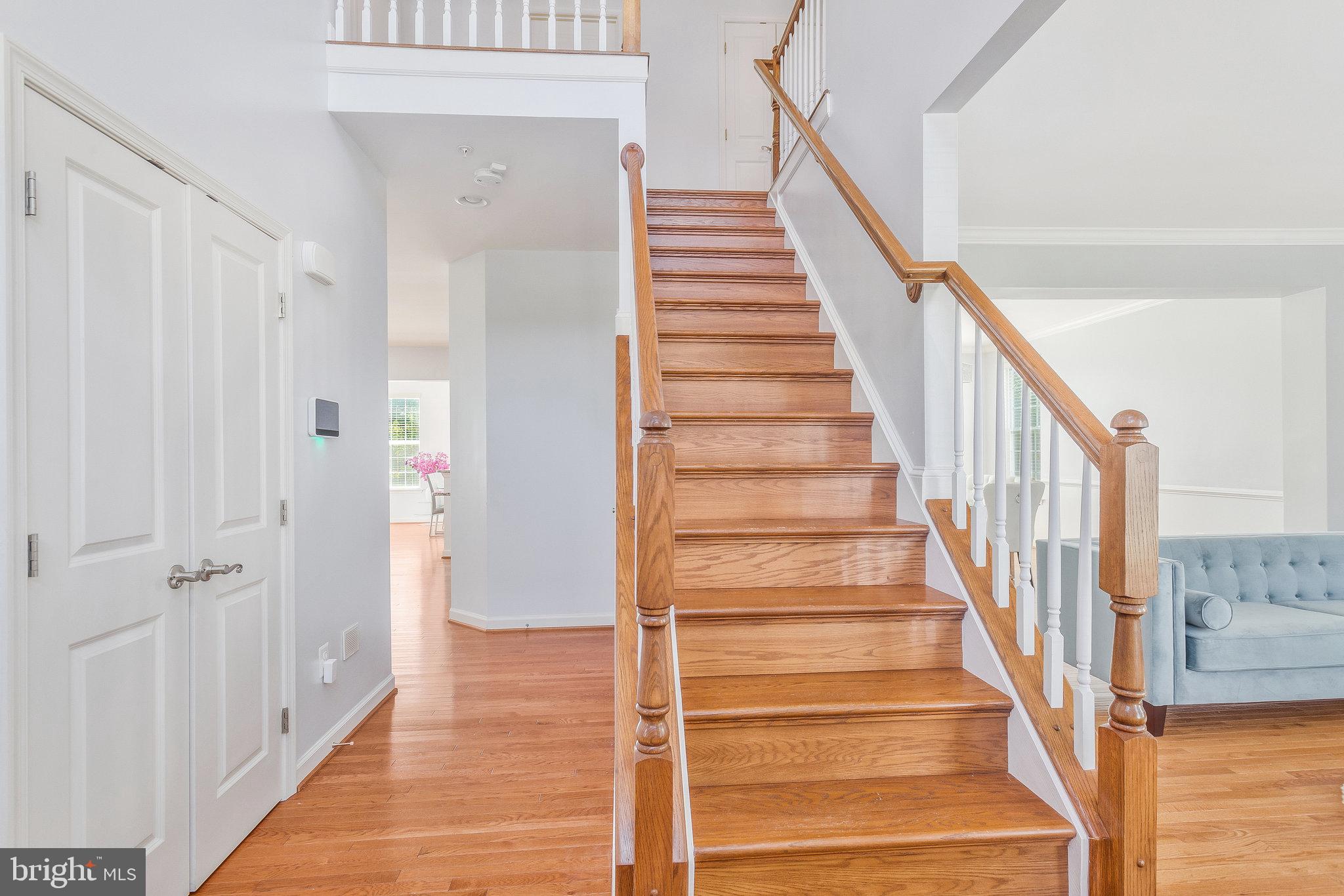 7045 SAND CHERRY WAY