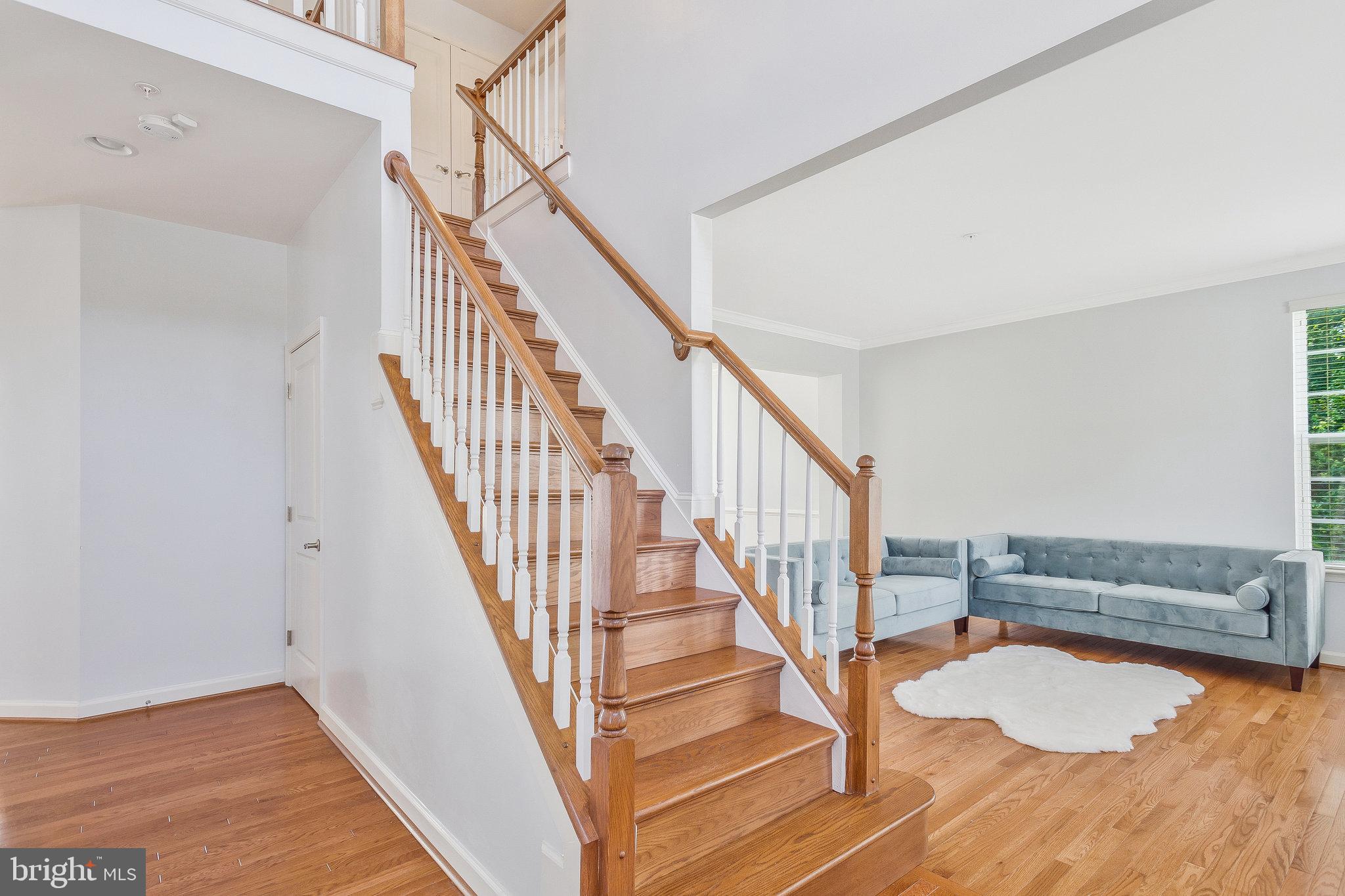 7045 SAND CHERRY WAY