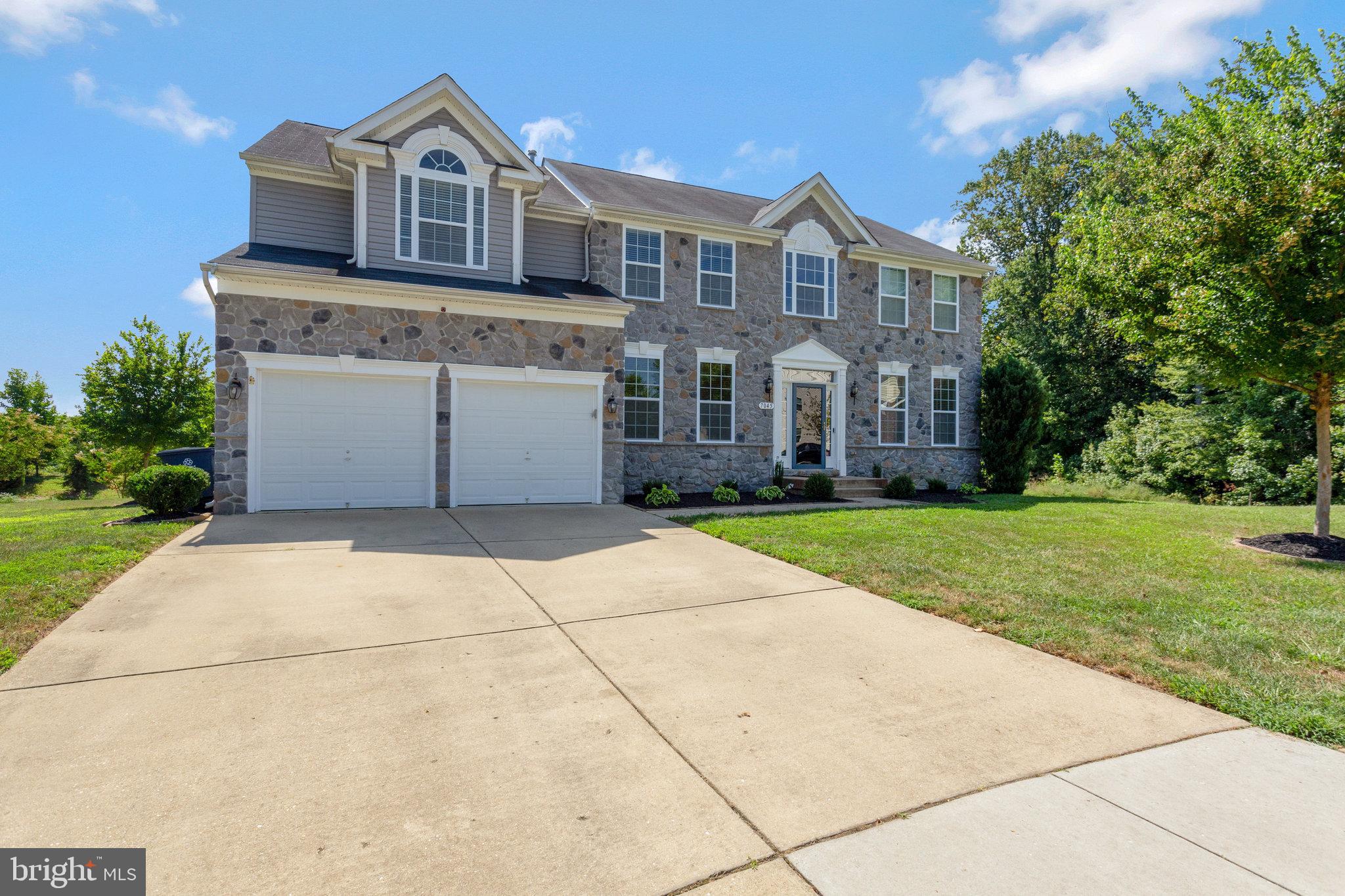 7045 SAND CHERRY WAY