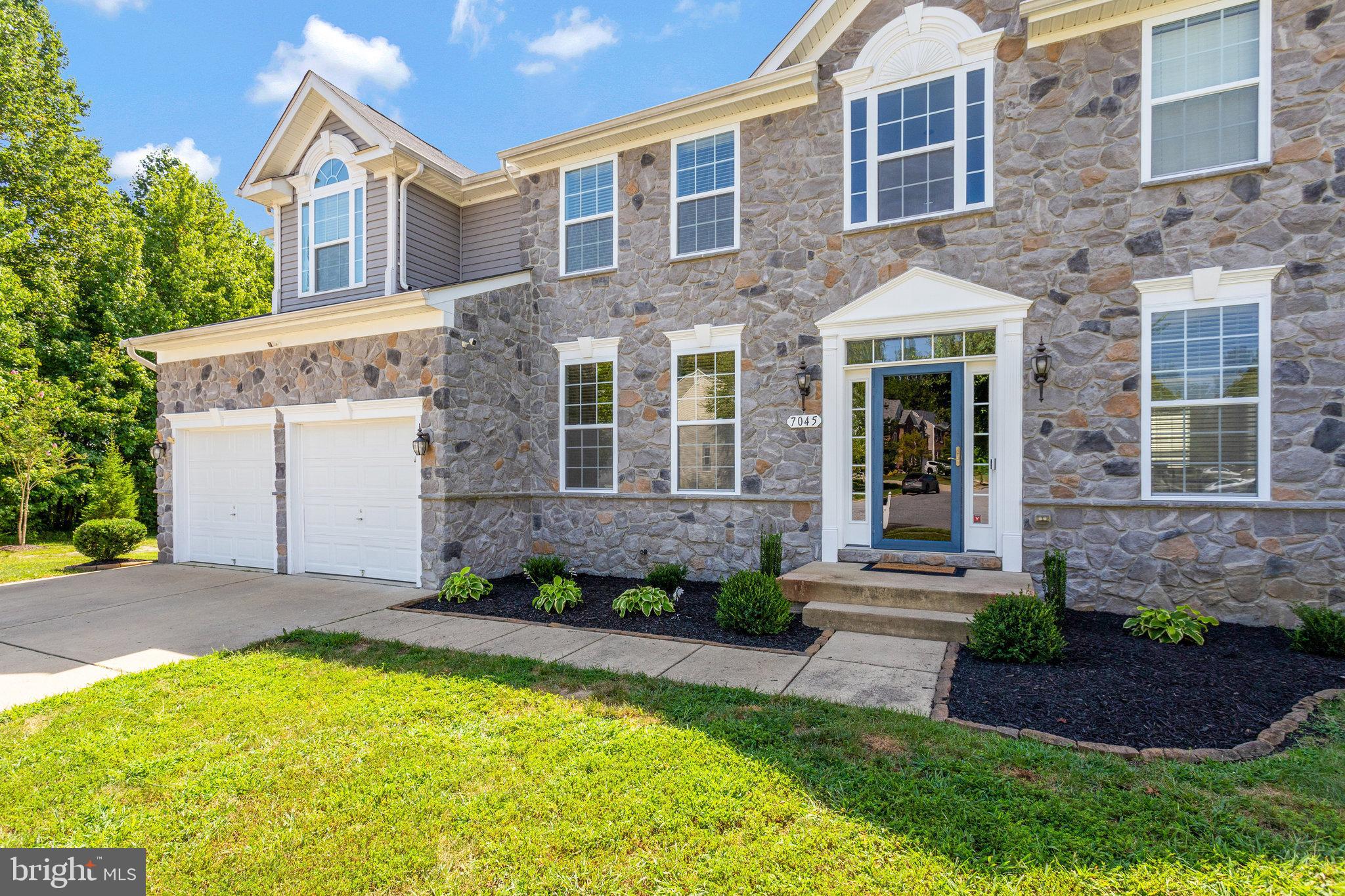 7045 SAND CHERRY WAY