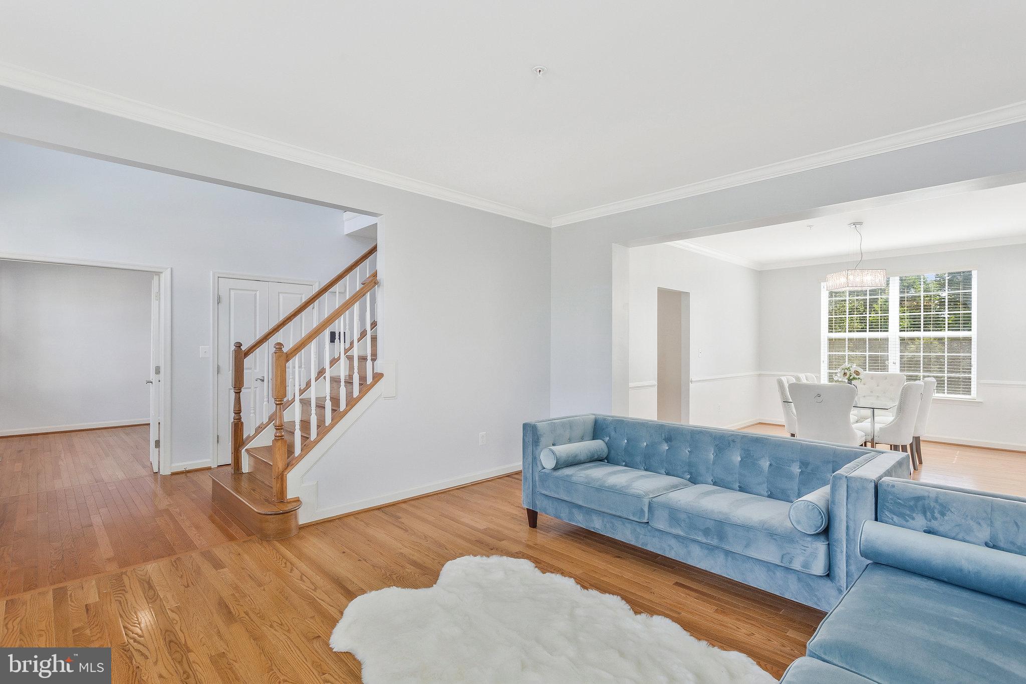 7045 SAND CHERRY WAY