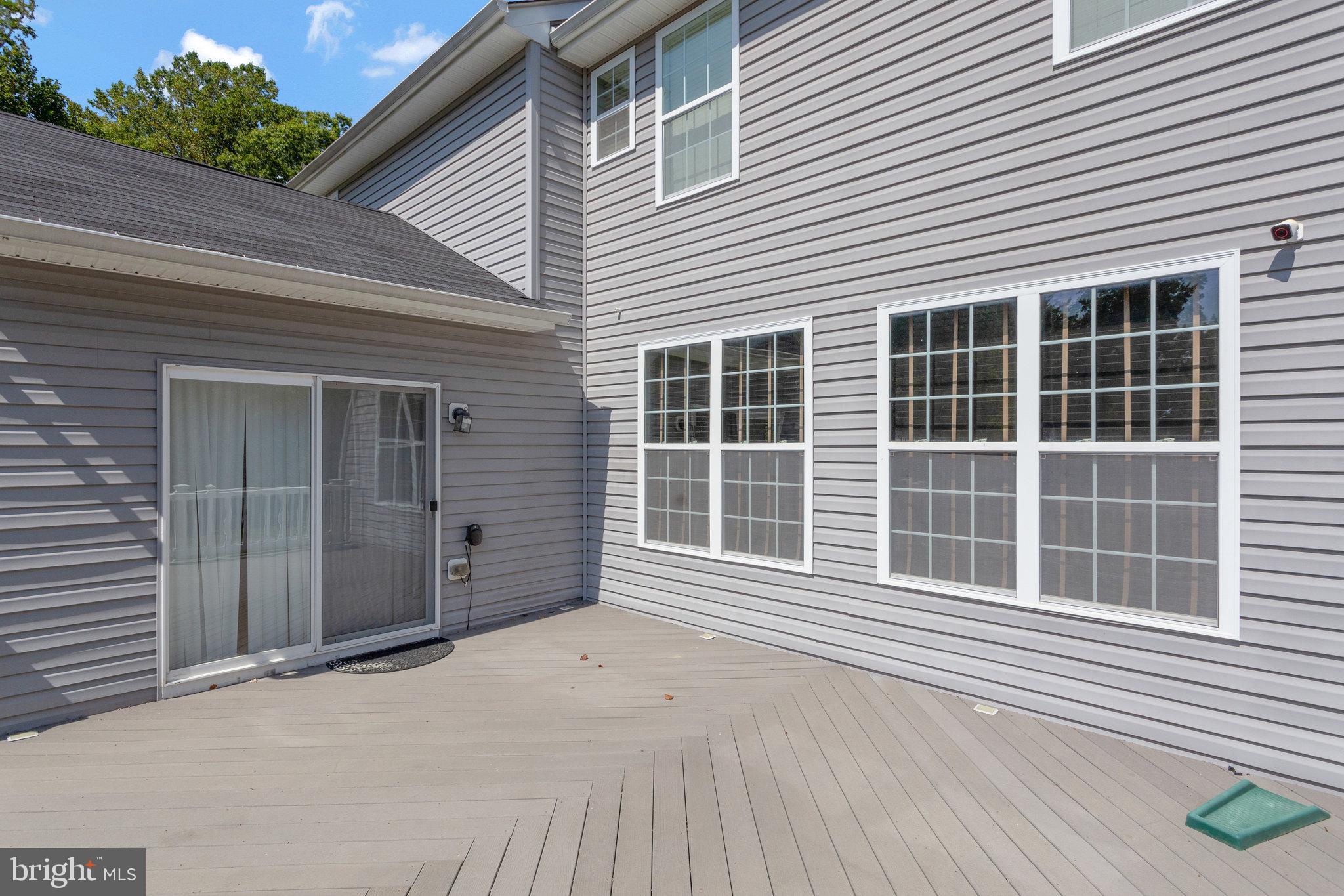 7045 SAND CHERRY WAY